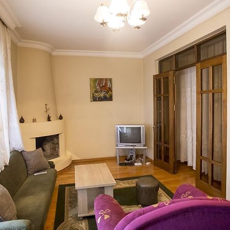 Batumi City Center Apartment エクステリア 写真